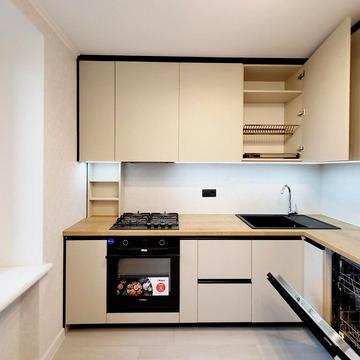 Келецька вул., 105