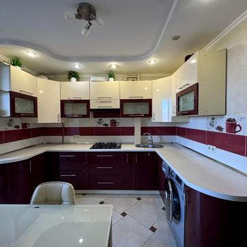 Героїв Миколаєва вул., 129а/43