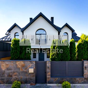 Садова вул.