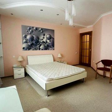 Продаж 3к Квартира Тіниста вулиця