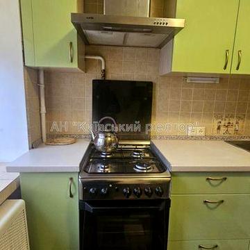 Оренда 2-кімнатної квартири вул. Братів Зерових, 2а.