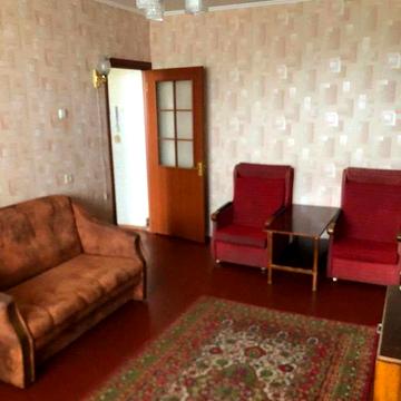 Садовий проїзд, 18