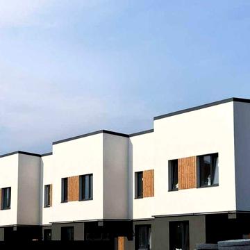 Сучасний таунхаус з власним подвірям - 10 хв до ЦЕНТРУ