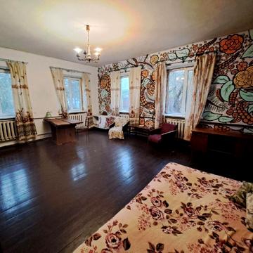 Маяковського вул., 1