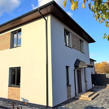 Якова Качури вул., 15