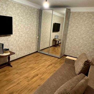 Оренда 2к кв Миропільська 31 м. Чернігівська/Дарниця