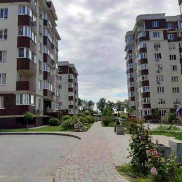 1 комнатная квартира 49 кв.м  в новом Жлом комплексе "Золотая Эра"