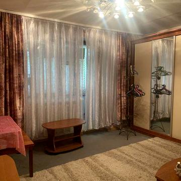 Продам квартиру на проспекті Свободи