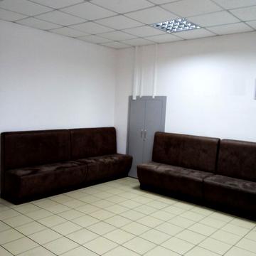 Юрія Вороного вул., 45