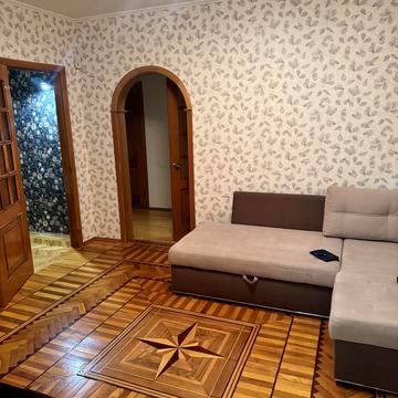 Ореста Васкула вул., 8