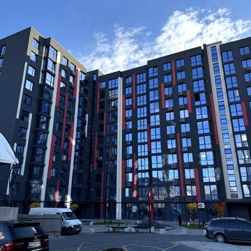 Квартира в зданому будинку недалеко від центру