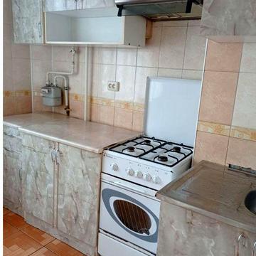 Сдам 1 комнатную квартиру на Шуменском, район рынка