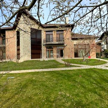 Лісова вул.