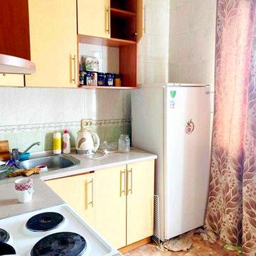 Видовая квартира  м. "Алексеевская" Ахсарова, лесная сторона.