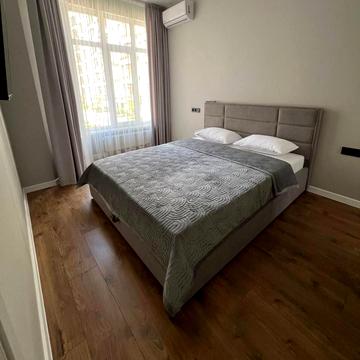 Дача Ковалевського вул., 91