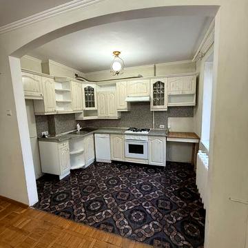 Здам в оренку 3 кімнатну квартиру  Бориса Тена