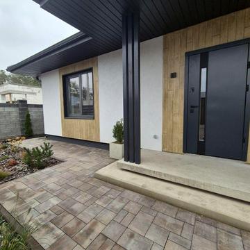 Бориса Лятошинського вул. (1 Травня)