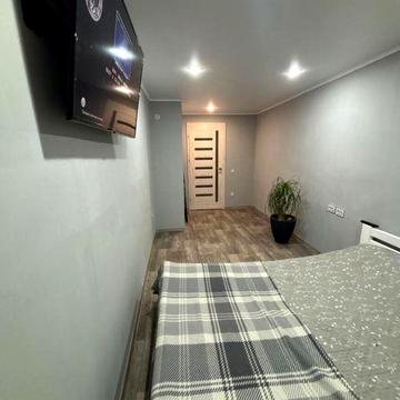 Квартира трикімнатна і гараж ОБМІН на будинок.