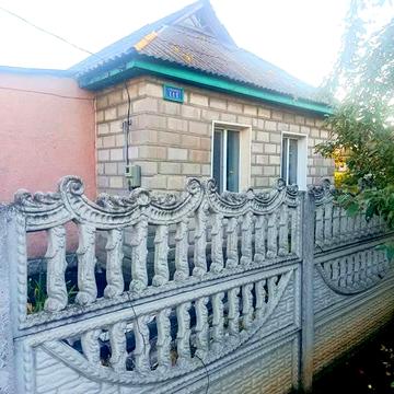 Продам будинок 4 кімнати в м.Пятихатки. Дніпропетровська область.