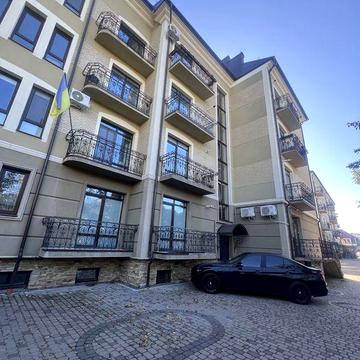 Квартира 3 кімнати 90.6 квадрата Новобудова ЖК Файно буд