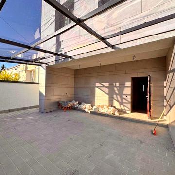 Продаж 4-кімнатного будинку котеджного типу, вул. Підміська, $359000