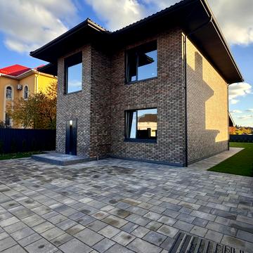 Доброго Дуба вул.