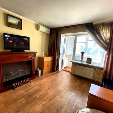 Гарна квартира по вул Євгена Харченко 31.