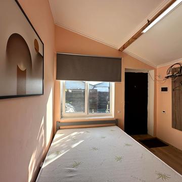 Абрикосова, 28 а