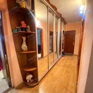 Трикімнатна квартира на Леваді