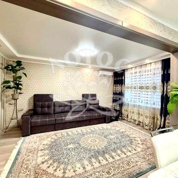 Продається простора 3-кімнатна квартира в новобудові. Космонавтів ЖК Олімп