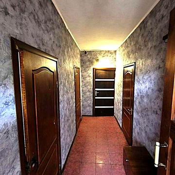 Продається 3-кімнатна частина будинку в центральній частині міста