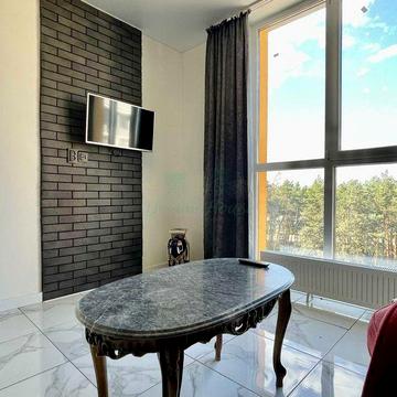 ЖК "На Прорізній". Довгострокова оренда квартири з видом на фонтан