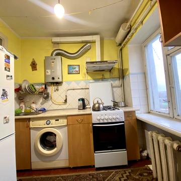 Івана Мазепи вул., 24а