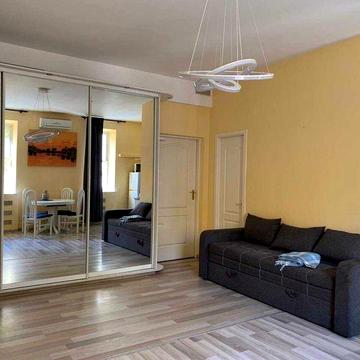 Безготівка -Так! Продаж квартири(52м2)  вул. Хрещатик, 13 Центр Майдан