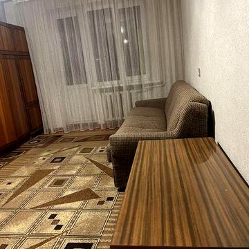 Здається 1-кімнатна квартира від власника