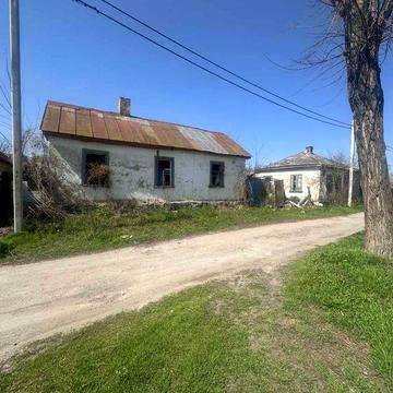 Продаж будинку під сніс в Кропивницькому