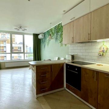 Європейського Союзу просп. (Правди), 45-Б