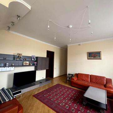 Юліуша Словацького вул., 5