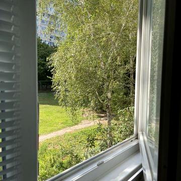 Продам 1 кв. м.Победа,улучшенная планировка