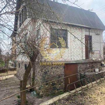 Продається дачний будинок в Великій Снітинці