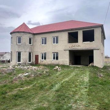 Продам Дом,300кв,без ремонта,общая площадь,1500кв Цена 55000$