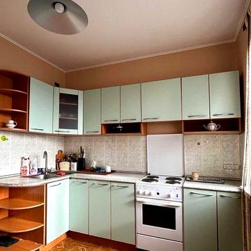 сдам 2-к.квартиру с мебелью и техникой на Виноградаре