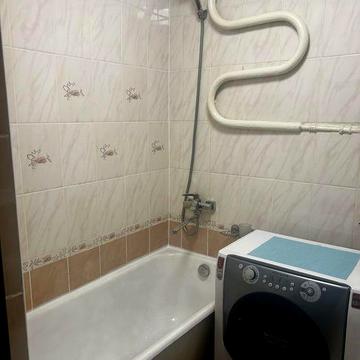 Продам квартиру у центрі міста