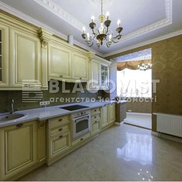 Євгена Коновальця вул. (Щорса), 32-В