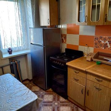 Термінова оренда 1 кім кварти. по вул.Пилипенко 1 ,1
