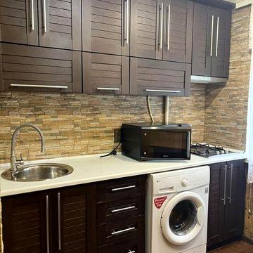 Здається 3х кімнатна квартира , від власника