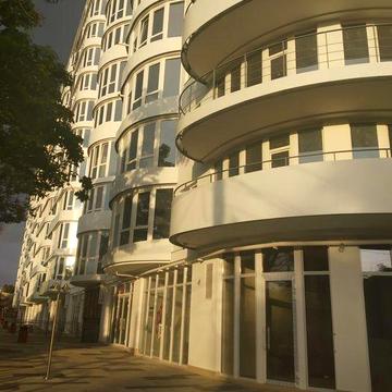 Сдам свою светлую,  квартиру-студию
Прямой вид моря!!ЖК Море