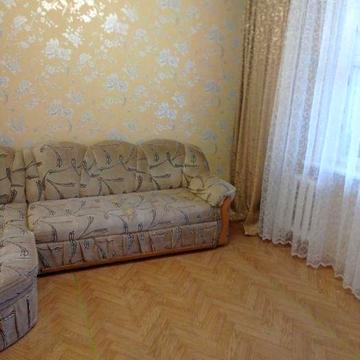 Здається трикімнатна квартира