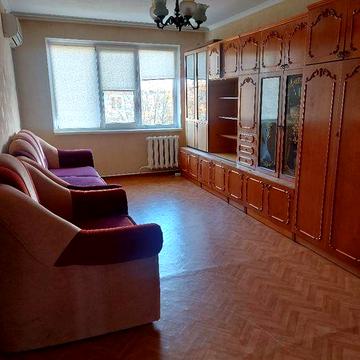 Здається двох кімнатна квартира