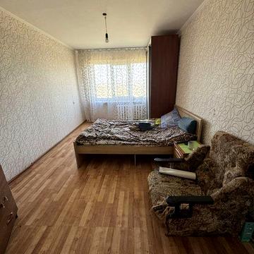 3х комнатная квартира 4/5 Шуменский без комиссии